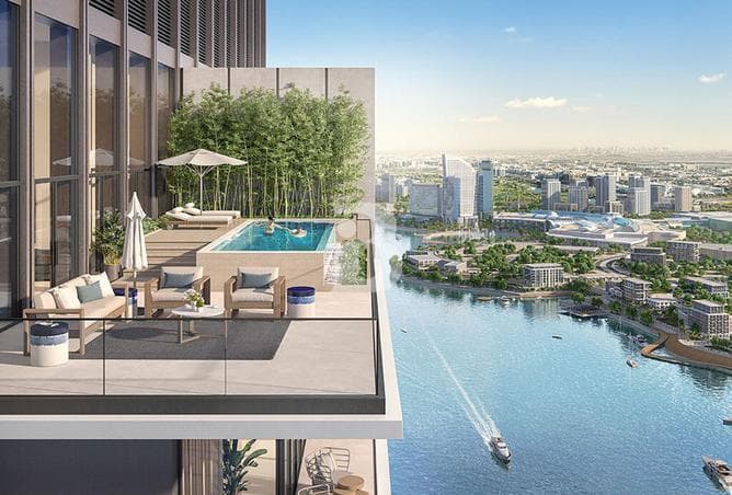 LUXURIOUS WATERFRONT | UNIQUE AND BRIGHT LAYOUT - Image 1