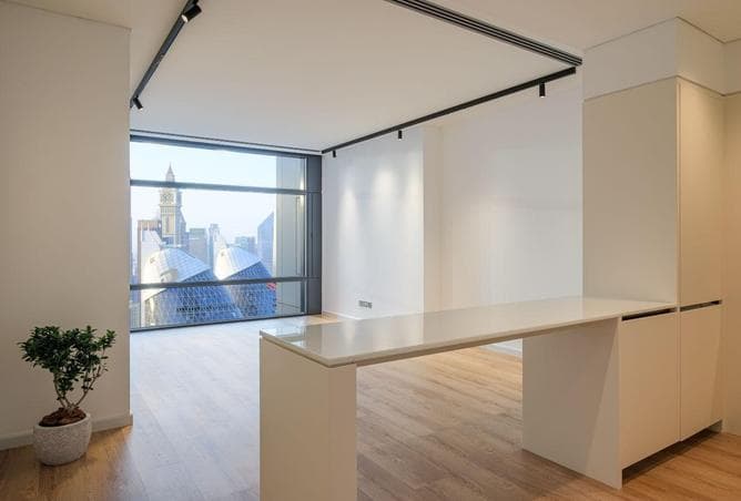 Upgraded | DIFC View | Tenanted - Image 1