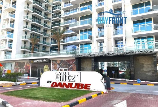 Vacant | L-shaped | Spacious | With Balcony - Image 1