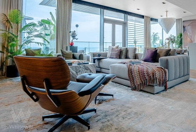 Upgraded Corner Unit with Big Terrace and Sea View - Image 1