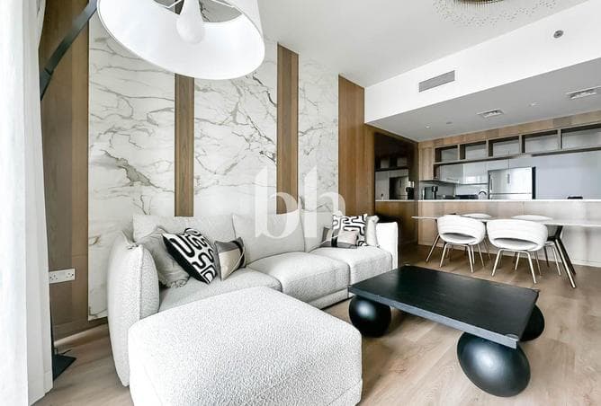 Burj Khalifa View | High Floor | Dubai Mall Access