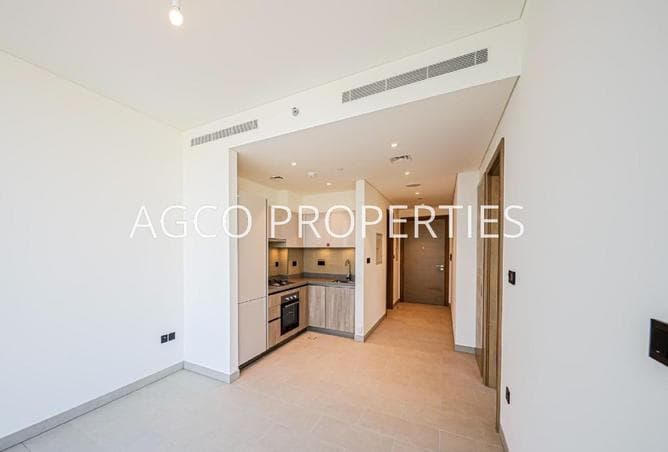 Lagoon View | High Floor | Vacant