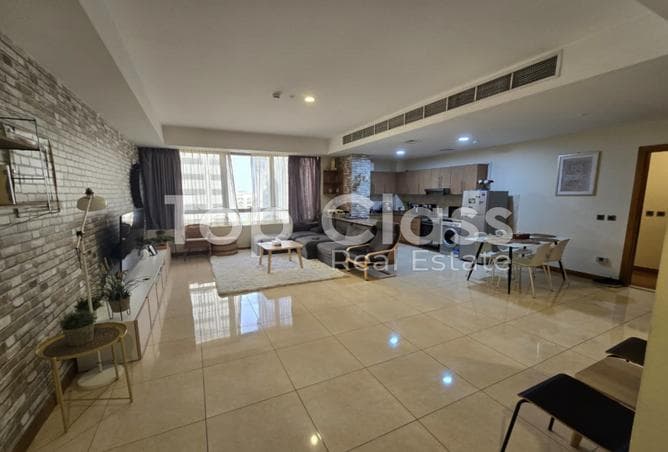 Spacious Apartment | Furnished | Vacant Soon - Image 1