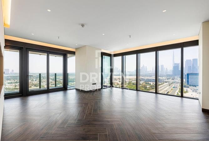 Prime Location | Skyline and Burj Khalifa View - Image 1